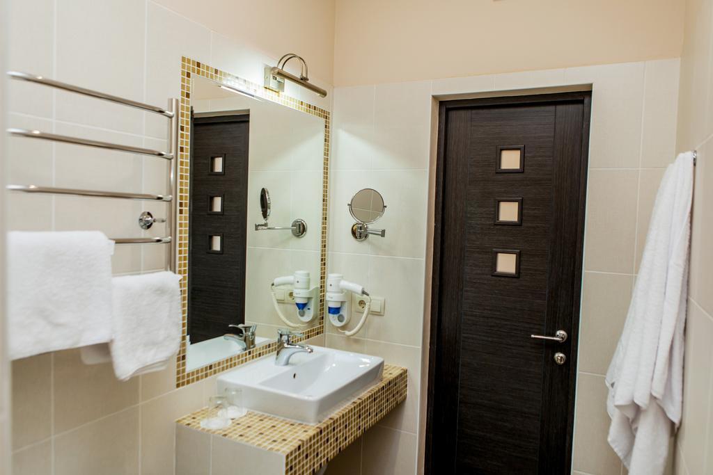 Chisto Hotel Gomel Phòng bức ảnh